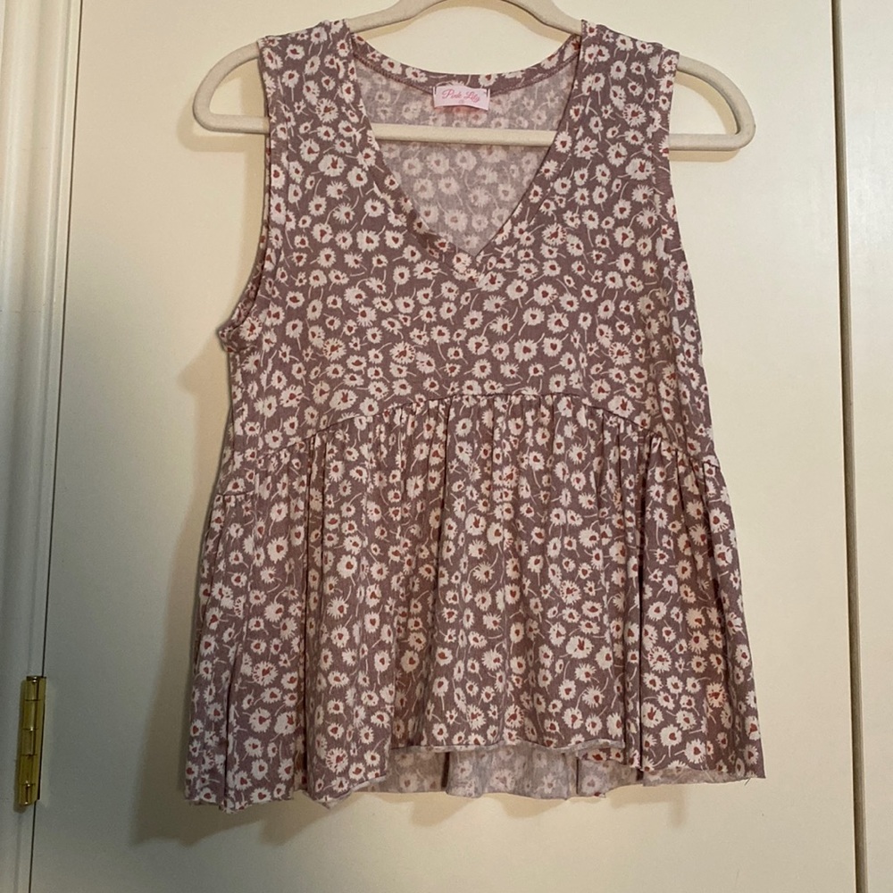 Pink Lily Floral V-Neck Tank Top | Size S
